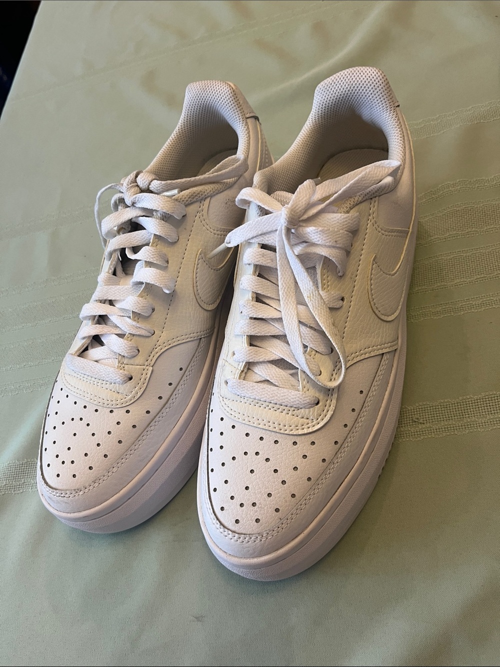 Nike Men’s White Low-Top Sneakers with Perforated Toe